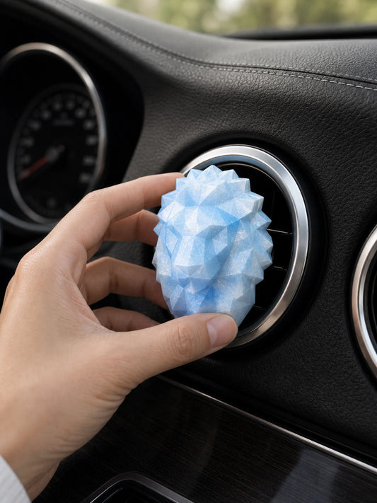 Faceted Lion & Heart Car Vent Diffuser - use scene guide image