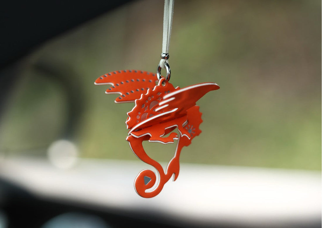 5 Small-Space Fragrance Ideas for Car, Closet, and Home