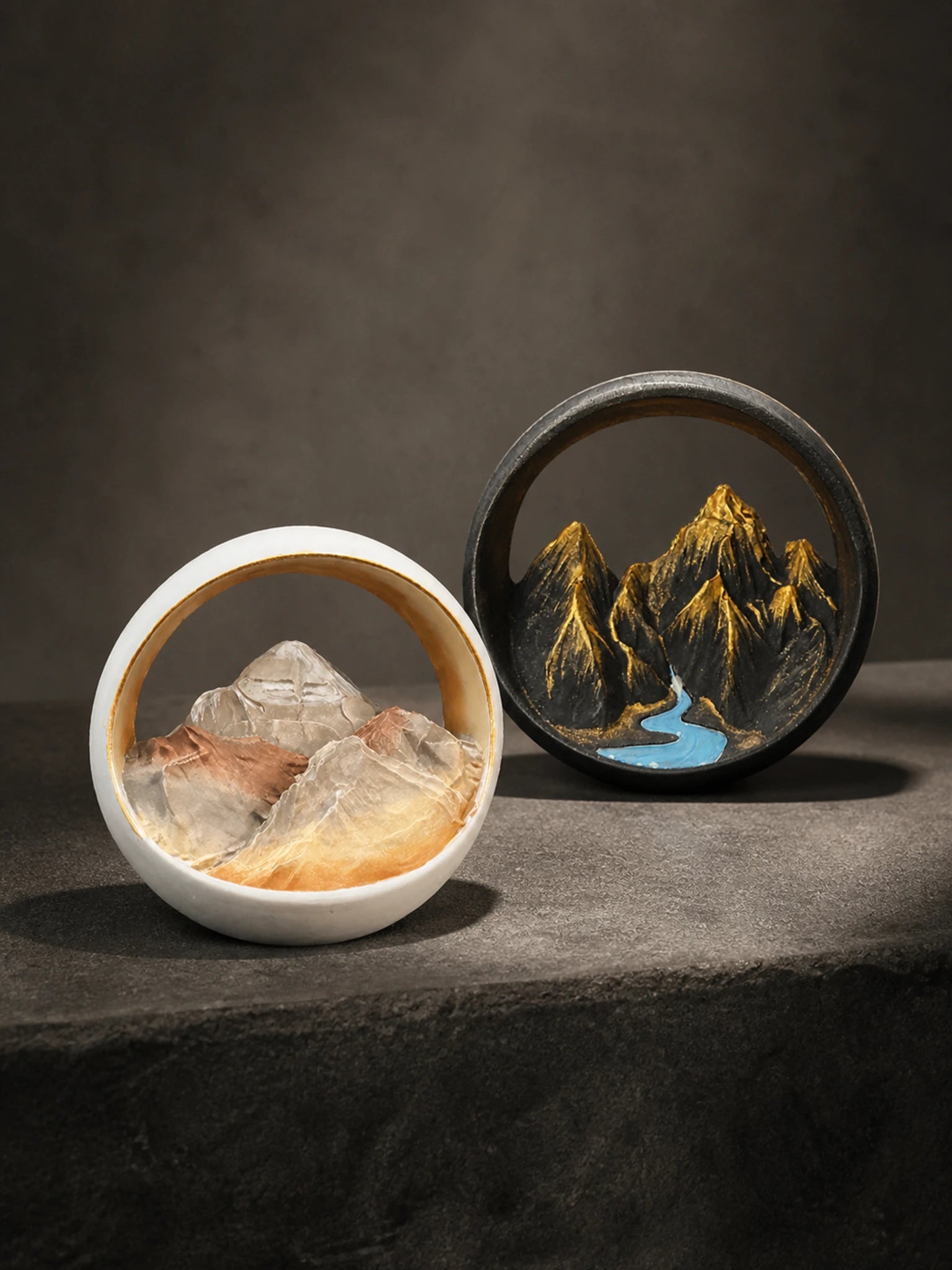Two separately selectable Horizon Peaks gift sets styled together