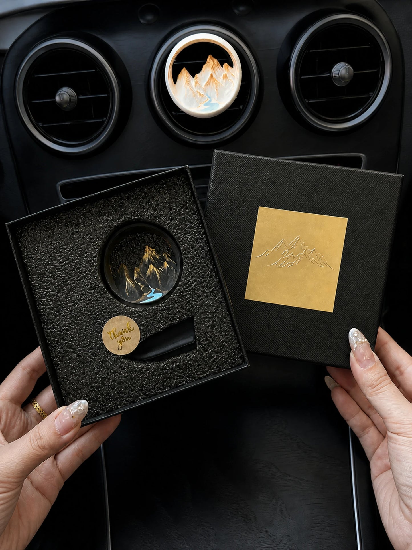 Ink Mountain Stream in its real black gift box with fitted foam and vent adapter
