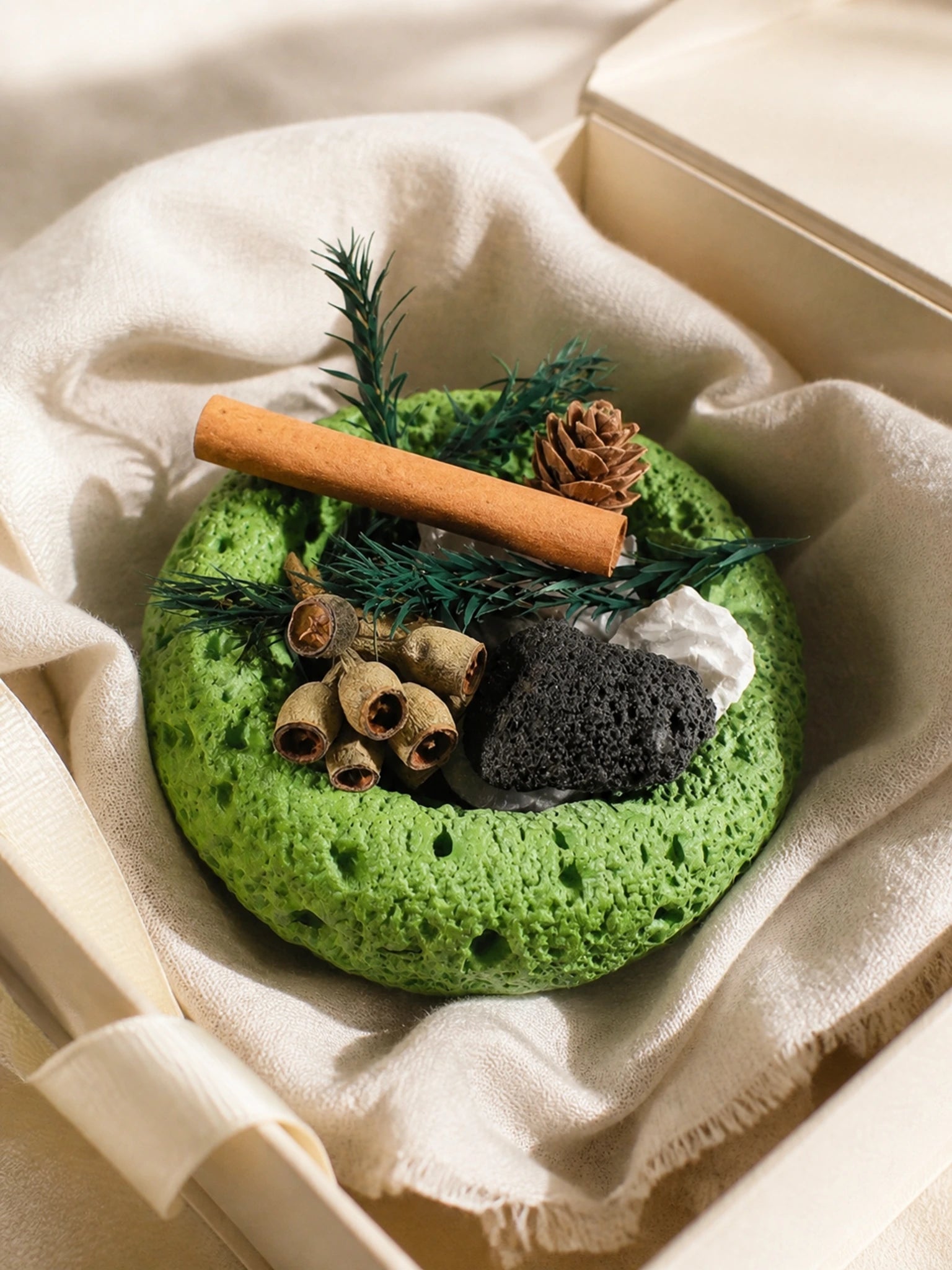 Emerald Forest Stone Decor gift styling