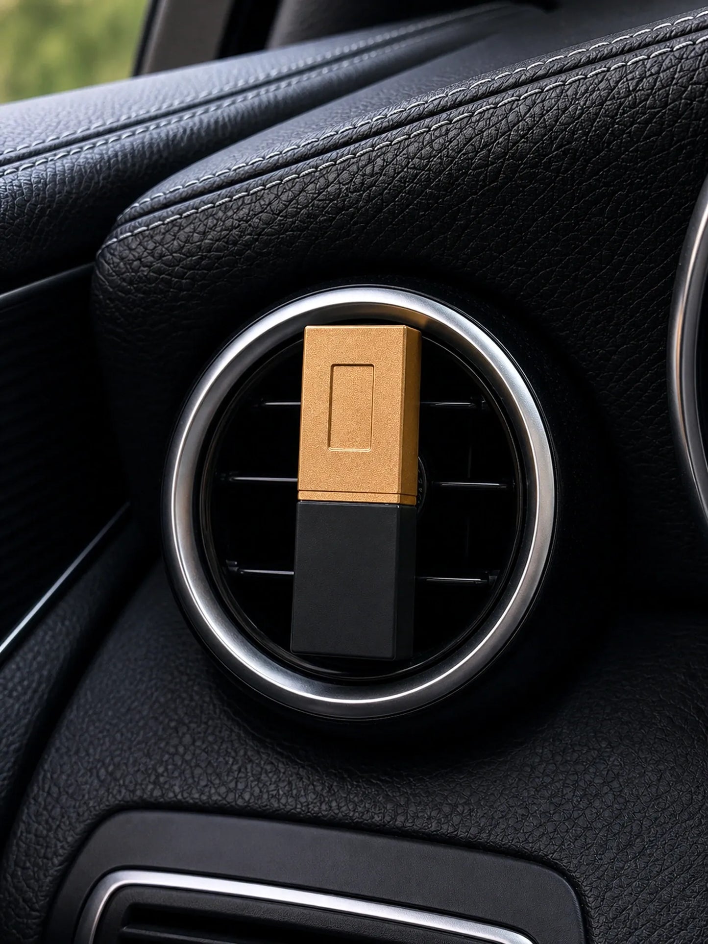 Boutique Icon Car Vent Diffuser - clip or hanging detail image