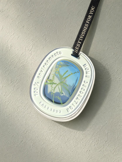 Everlasting Botanical Window car charm in Botanical Green